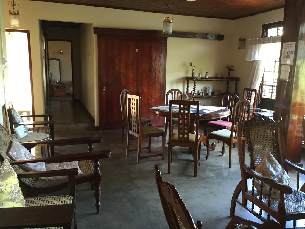 فندق كانديفي  Lake Bungalow المظهر الخارجي الصورة